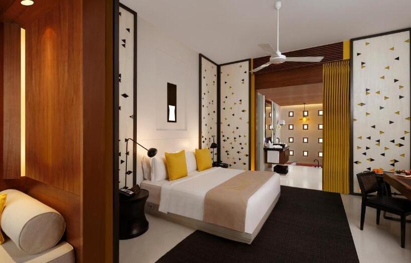 キングサイズベッドのクラシックルーム, Intercontinental Chennai Mahabalipuram Resort, An Ihg