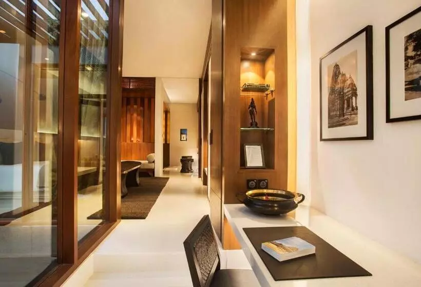 キングサイズベッドのスイートルーム, Intercontinental Chennai Mahabalipuram Resort, An Ihg