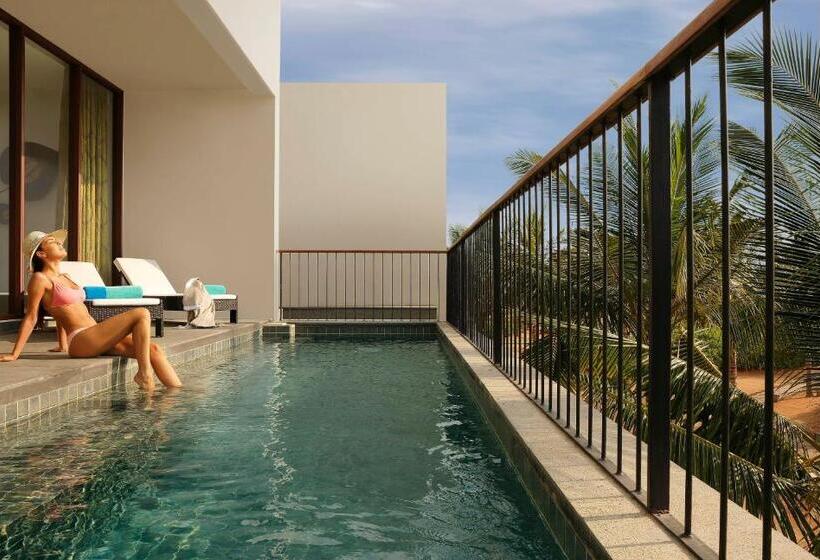 キングサイズベッドのスイートルーム, Intercontinental Chennai Mahabalipuram Resort, An Ihg