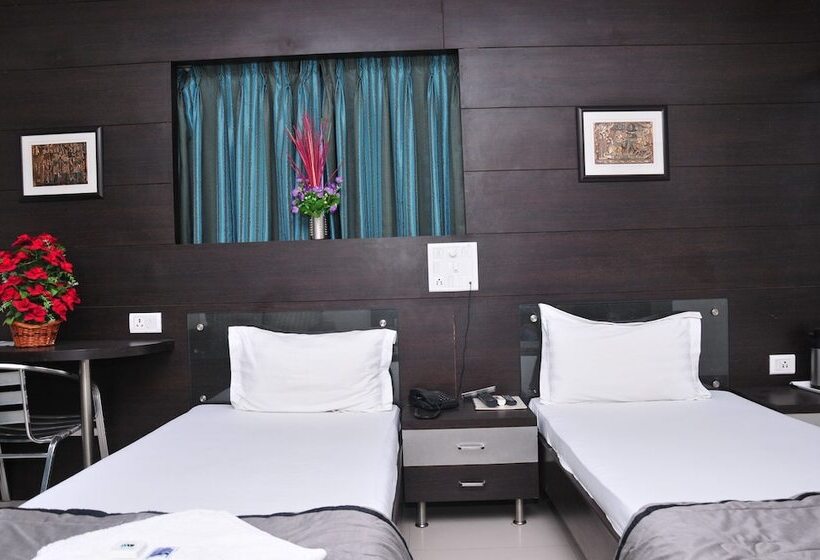 豪华房间, Marshall The Grand