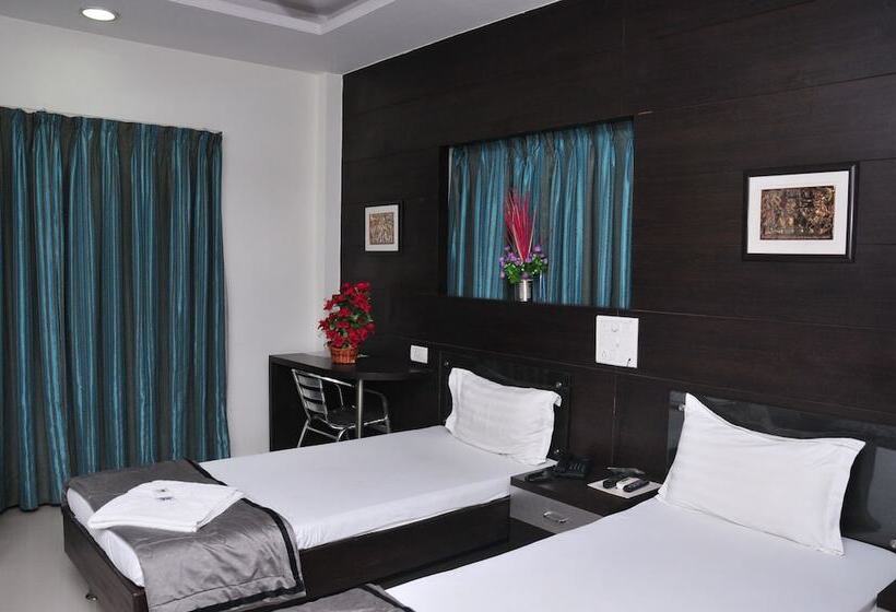 豪华房间, Marshall The Grand