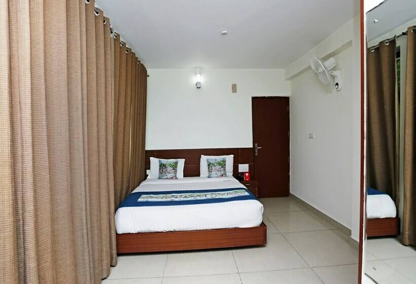 غرفة قياسية, Oyo Premium Green Tax Barrier Manali