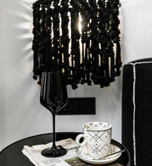 디럭스 스위트, Palatia