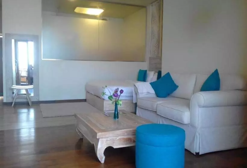 اتاق سوپریور با تخت بزرگ, Thaproban Pavilion Resort & Spa