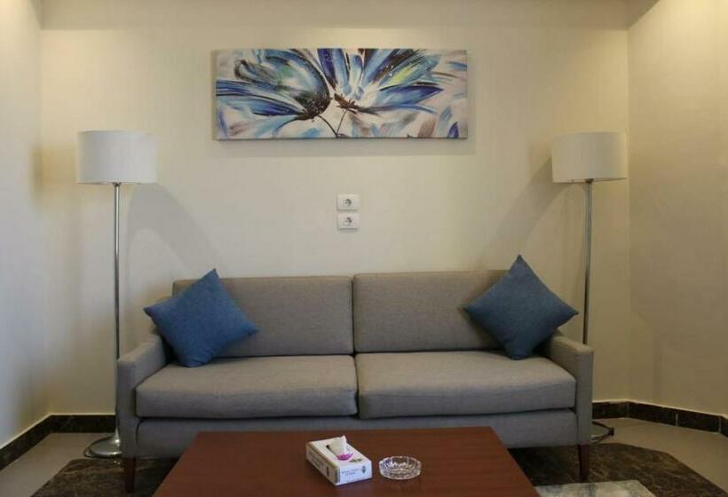 سوئیت رویال, Royal Jewel Al Raml