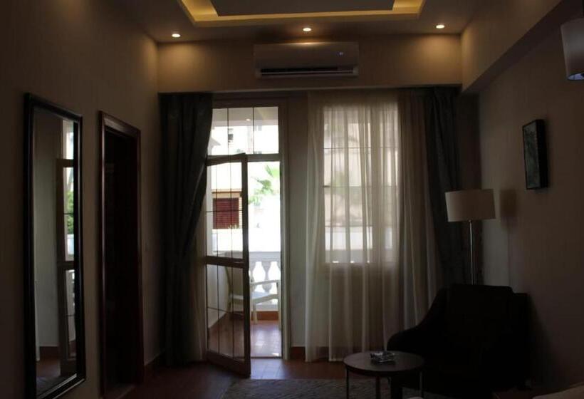 سوئیت رویال, Royal Jewel Al Raml