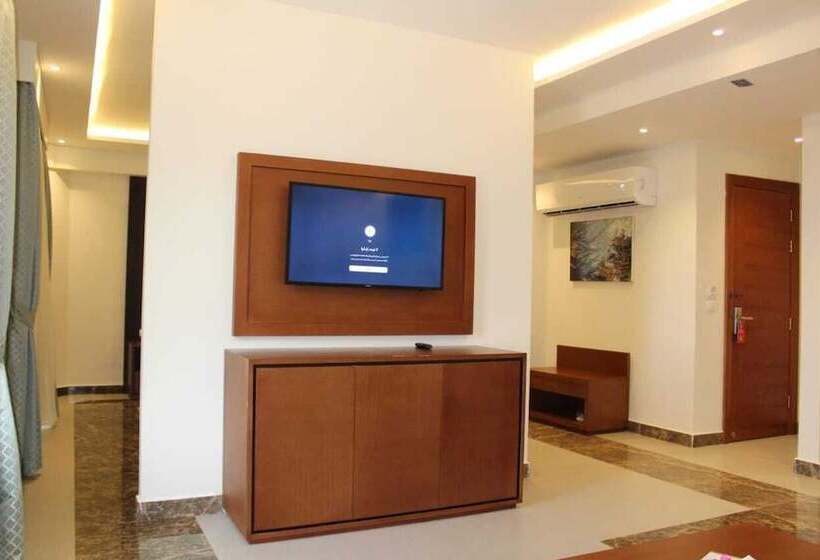 اتاق استاندارد با چشمانداز شهر, Royal Jewel Al Raml