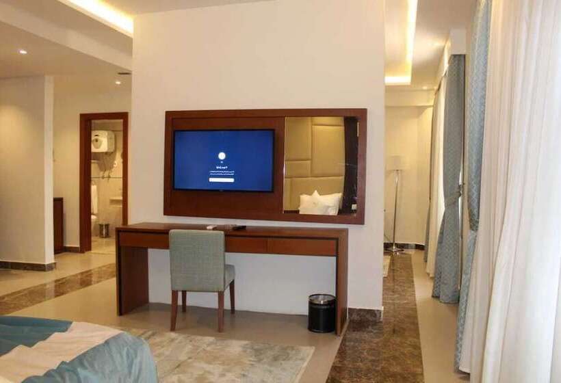 اتاق استاندارد با چشم‌انداز شهر, Royal Jewel Al Raml