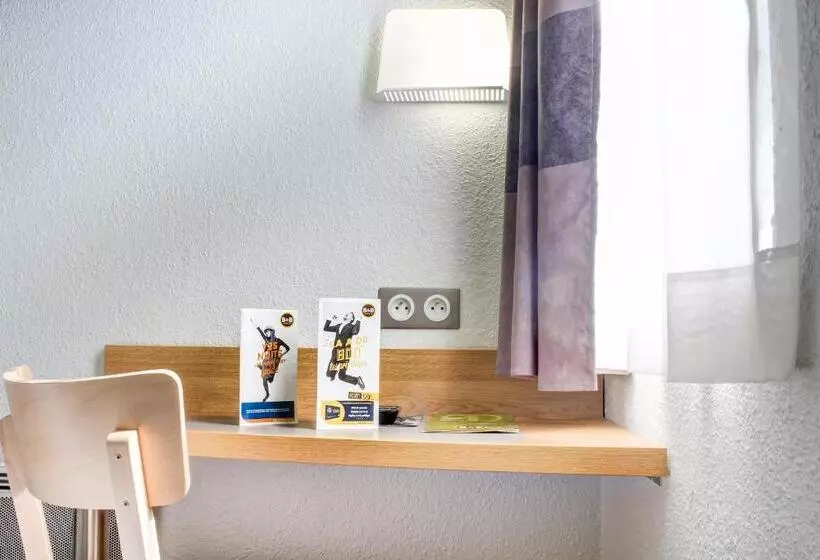スタンダードルーム, Inn Design Montluçon