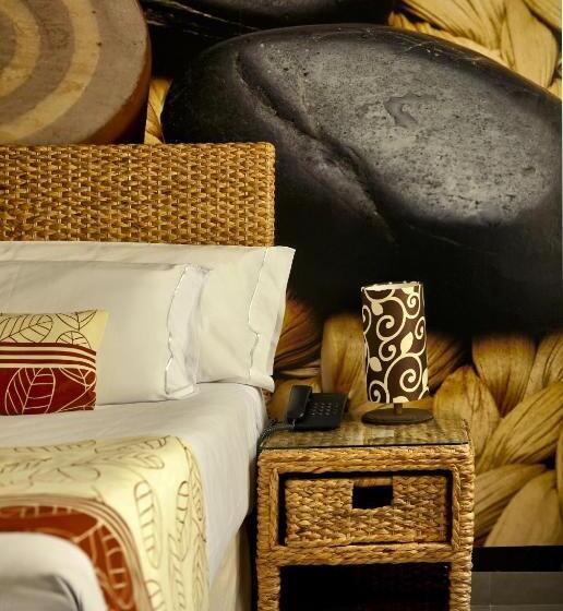 جناح, Grand Hotel Tepatitlán