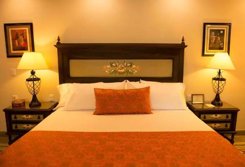 ジュニアスイート, Grand Hotel Tepatitlán