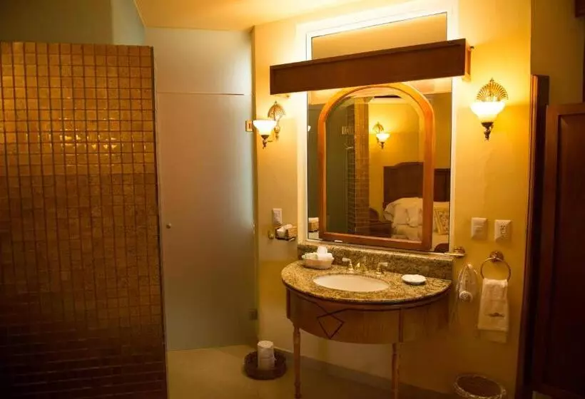 デラックスルーム, Grand Hotel Tepatitlán