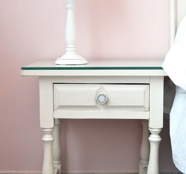 اتاق استاندارد, Hostal Isabel Ii