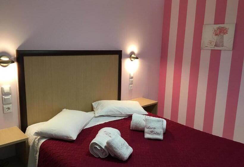 Студио Стандарт Вид на Сад, Avra