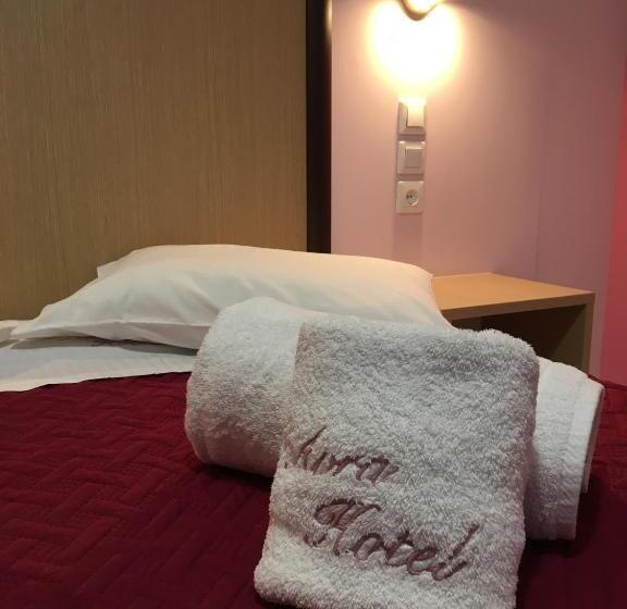 Студио Стандарт Вид на Сад, Avra