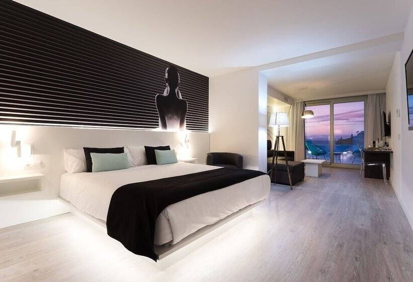 Полулюкс Вид на Море, Boutique Minister 4sup