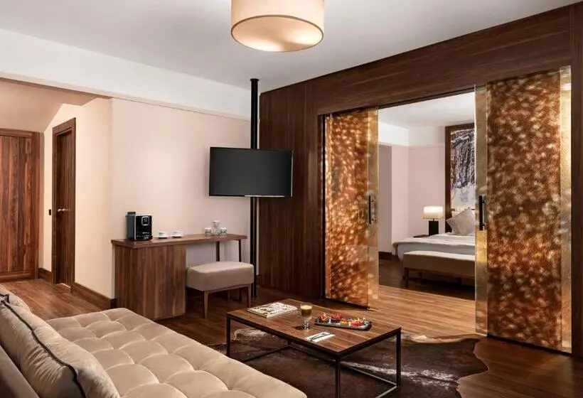 Superior-perhehuone, Dorukkaya Ski & Mountain Resort