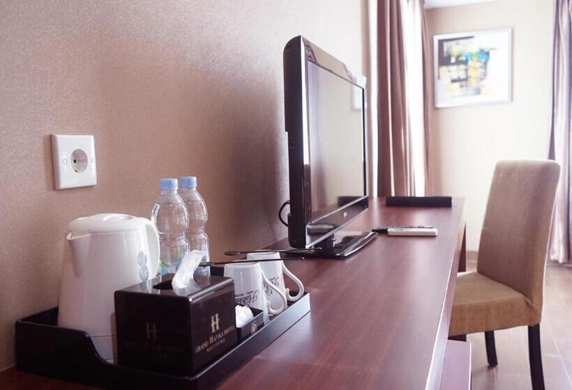 חדר דלוקס, Grand Hatika