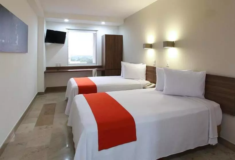 スーペリアールーム, One Villahermosa 2000