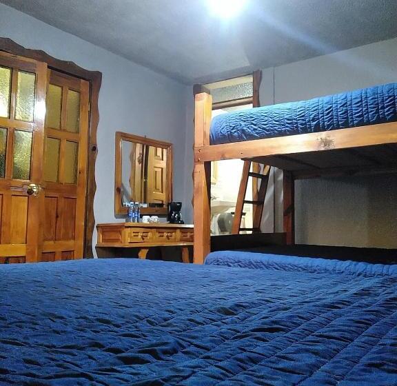 ファミリールーム, Plaza Mazamitla