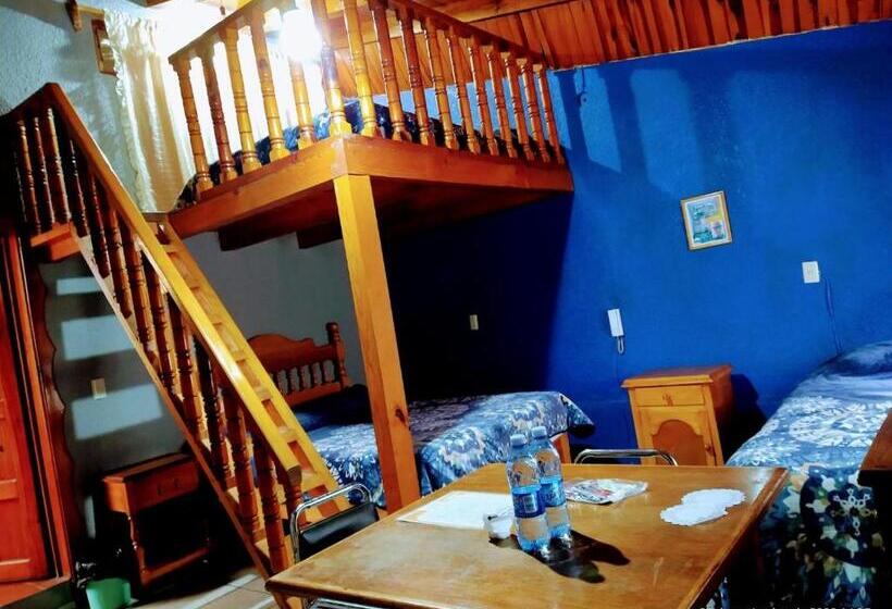 Chambre Familiale, Plaza Mazamitla