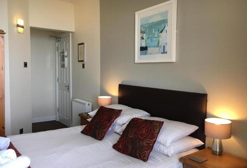 Quarto Estandar Vista Mar, The Rockside