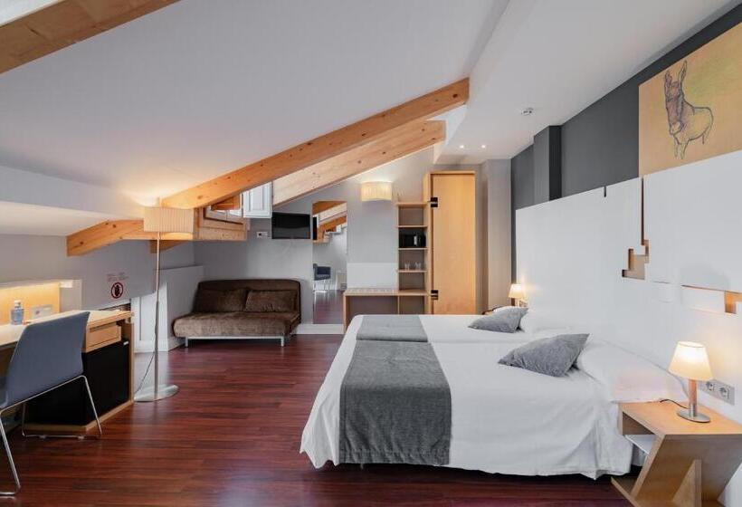 غرفة سوبيريور, Zenit El Coloquio