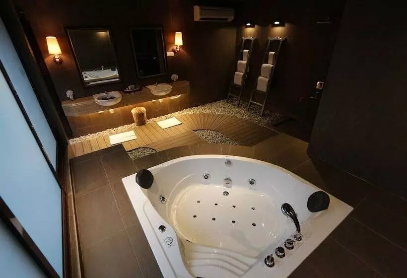 スイート, Ombak Villa Langkawi