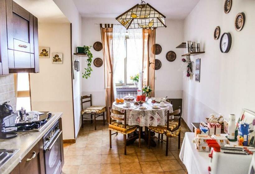 חדר סטנדרט חדר אמבטיה משותף, B&b La Casa Gialla Di Luca