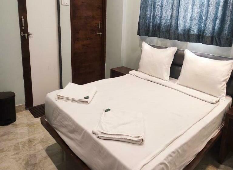 غرفة قياسية, Shankar Residency, Akkalkot