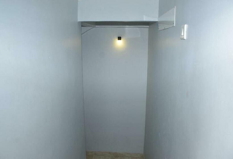 חדר סטנדרט, Shankar Residency, Akkalkot