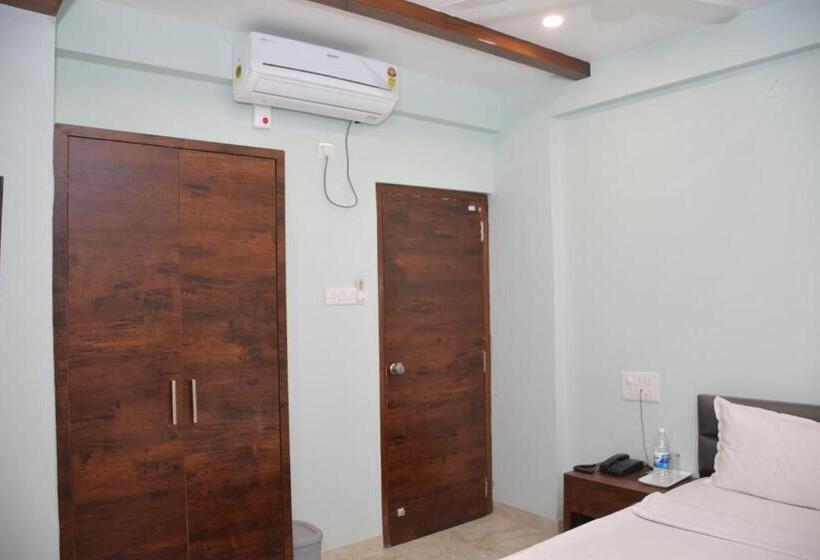 غرفة ديلوكس, Shankar Residency, Akkalkot