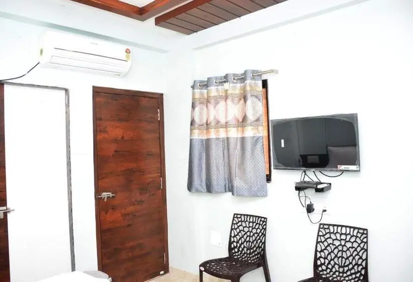 デラックスルーム, Shankar Residency, Akkalkot
