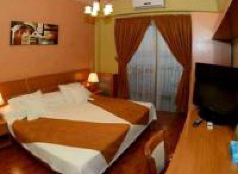 Camera Deluxe, Ahiram Hotel Byblos