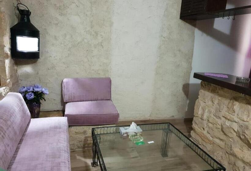 Camera Deluxe, Ahiram Hotel Byblos