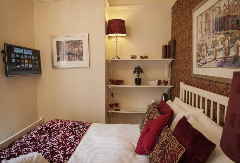 חדר סטנדרט, The Leicester