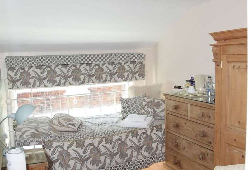 חדר סטנדרט יחיד, The Leicester