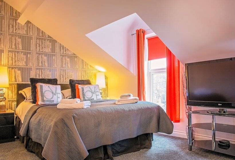 חדר משפחתי, North Bay Guest House