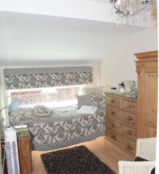 חדר סטנדרט יחיד, The Leicester