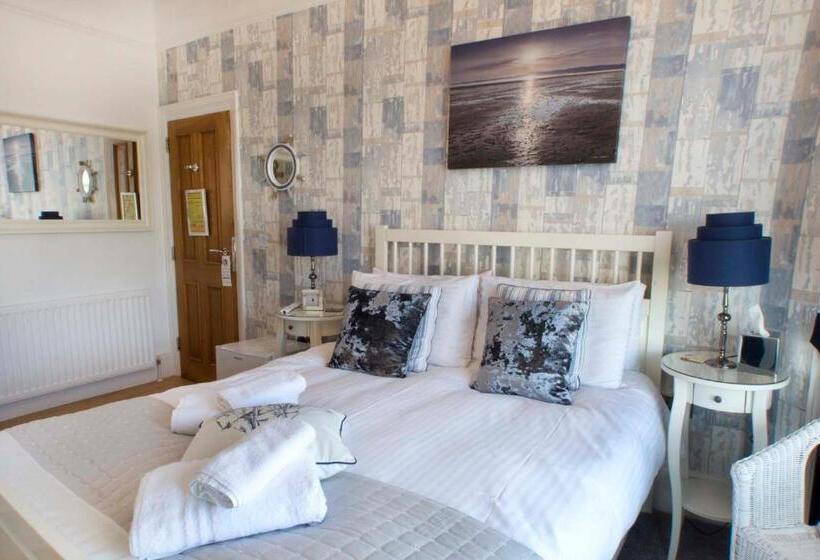 חדר סטנדרט, The Leicester