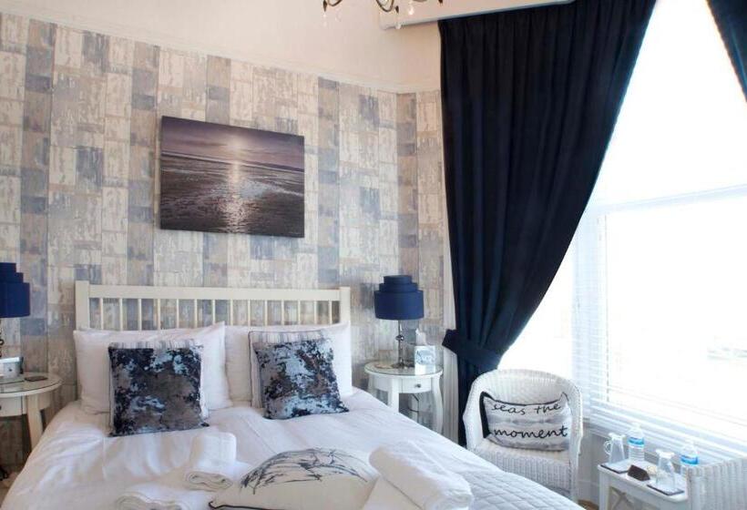 חדר סטנדרט, The Leicester