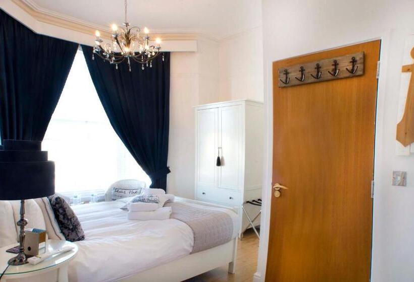 חדר סטנדרט, The Leicester