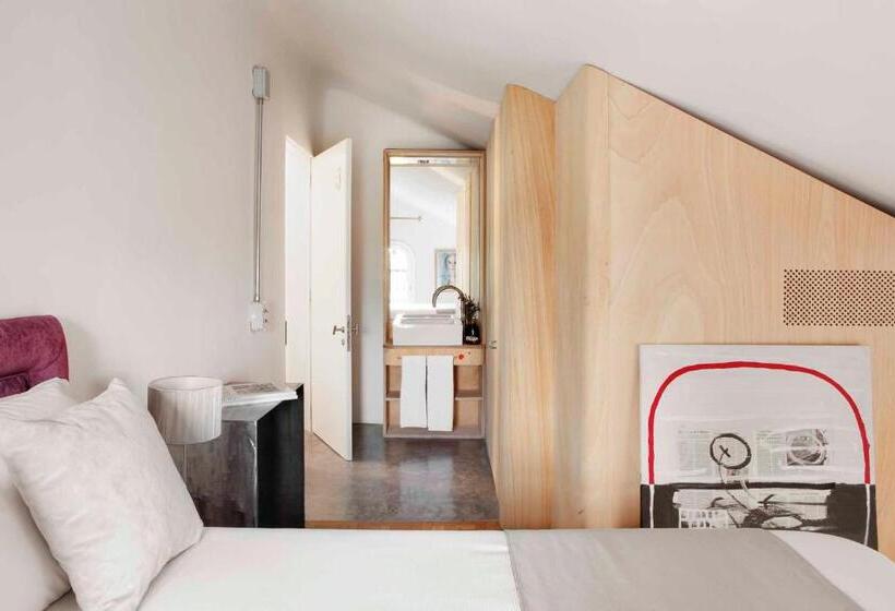 ベーシックルーム, Box Art Hotel   La Torre