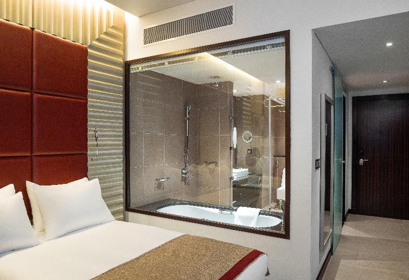 Номер Клуб, Crowne Plaza Riyadh   Rdc Hotel & Convention, An Ihg