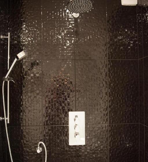 חדר סופריור עם מיטת קינג, Forty One