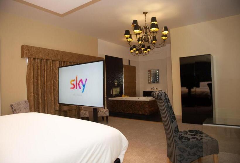 חדר סופריור עם מיטת קינג, Forty One