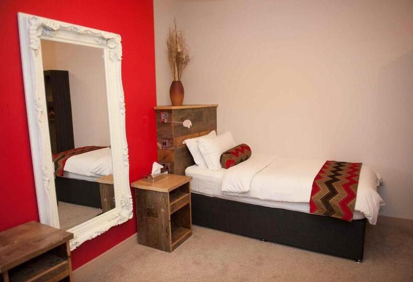 חדר סטנדרט, Forty One