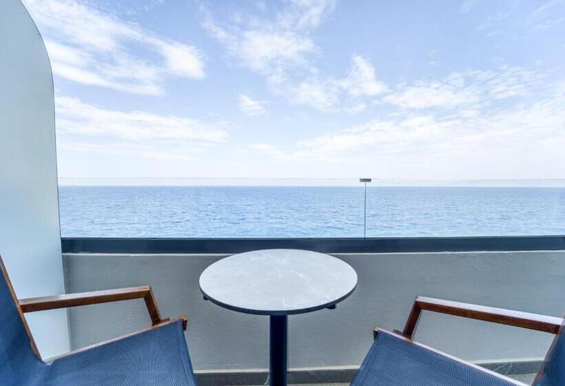 جناح جونيور مطلّ علي البحر, Island Sea Side Hotel   Adults Only