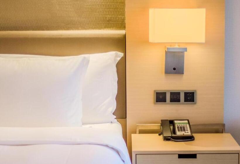 اتاق پرمیوم, Holiday Inn Chongqing University Town, An Ihg
