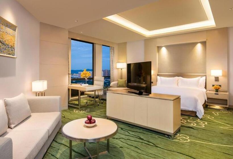 سوئیت با تخت بزرگ, Holiday Inn Chongqing University Town, An Ihg